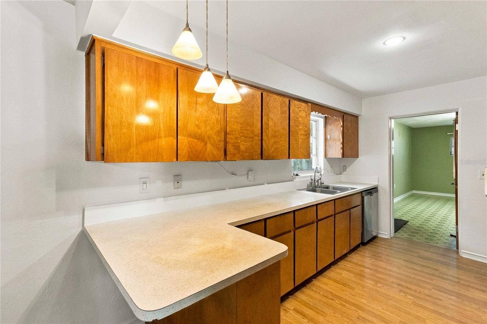 804 GREENWOOD STREET, Orlando, FL 32801 804 GREENWOOD STREET, Orlando, FL 32801