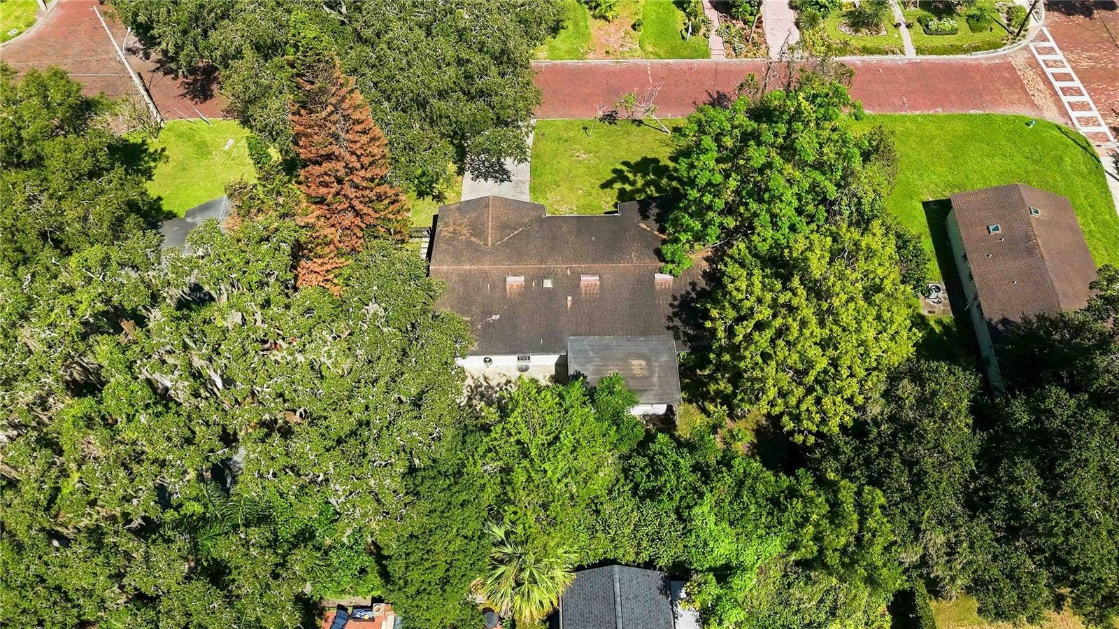 804 GREENWOOD STREET, Orlando, FL 32801 804 GREENWOOD STREET, Orlando, FL 32801