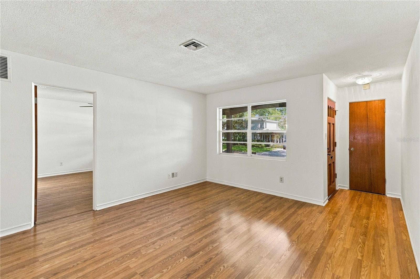 804 GREENWOOD STREET, Orlando, FL 32801 804 GREENWOOD STREET, Orlando, FL 32801