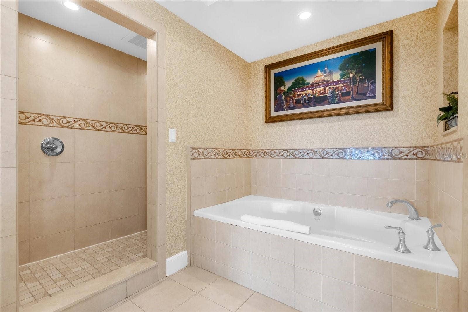 7593 GATHERING DRIVE, #803, Reunion, FL 34747 7593 GATHERING DRIVE, #803, Reunion, FL 34747