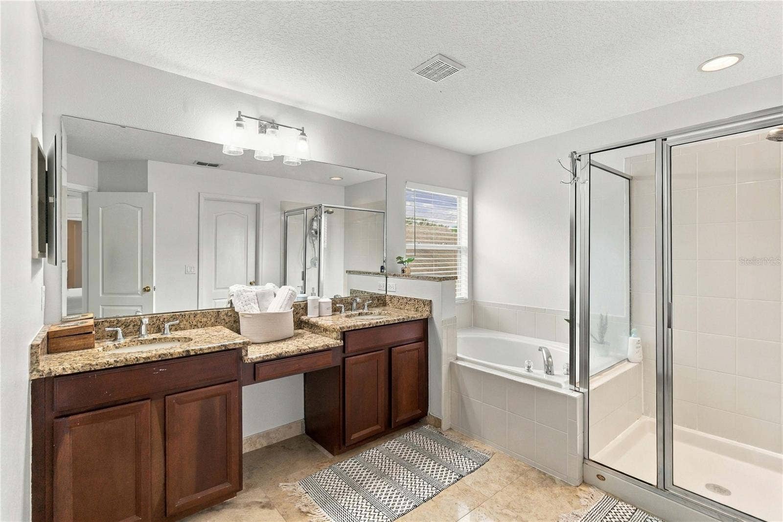 4034 FELDSPAR TRAIL, Orlando, FL 32826