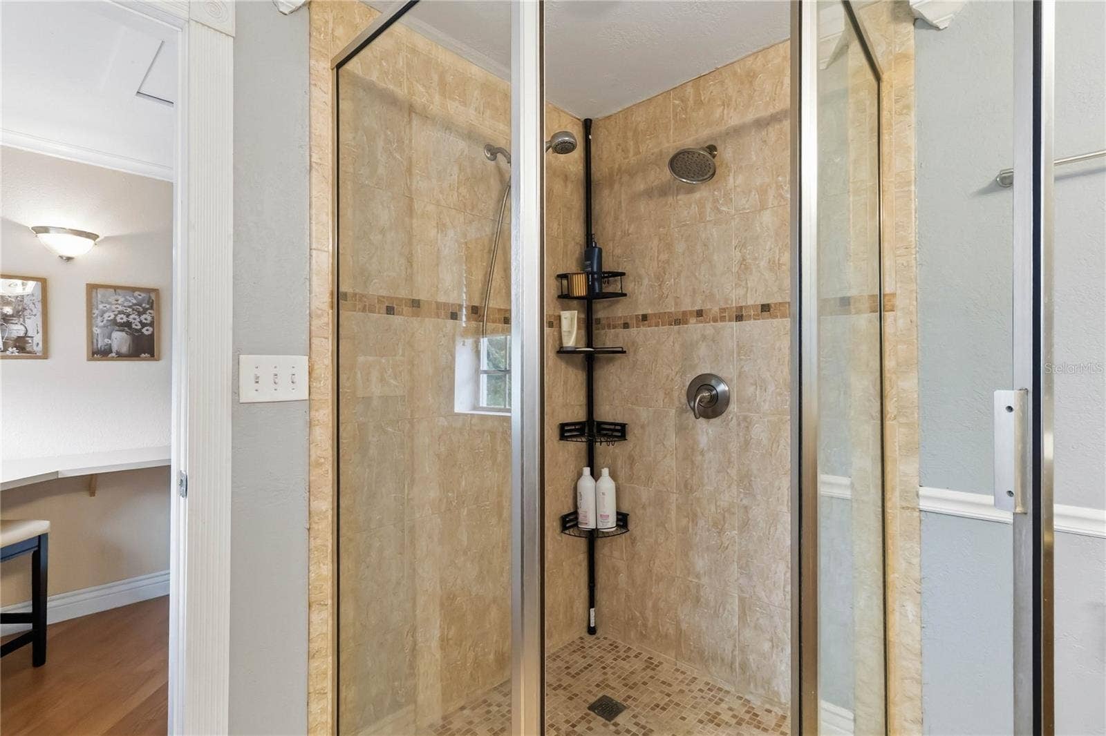 619 GATLIN AVENUE, Orlando, FL 32806