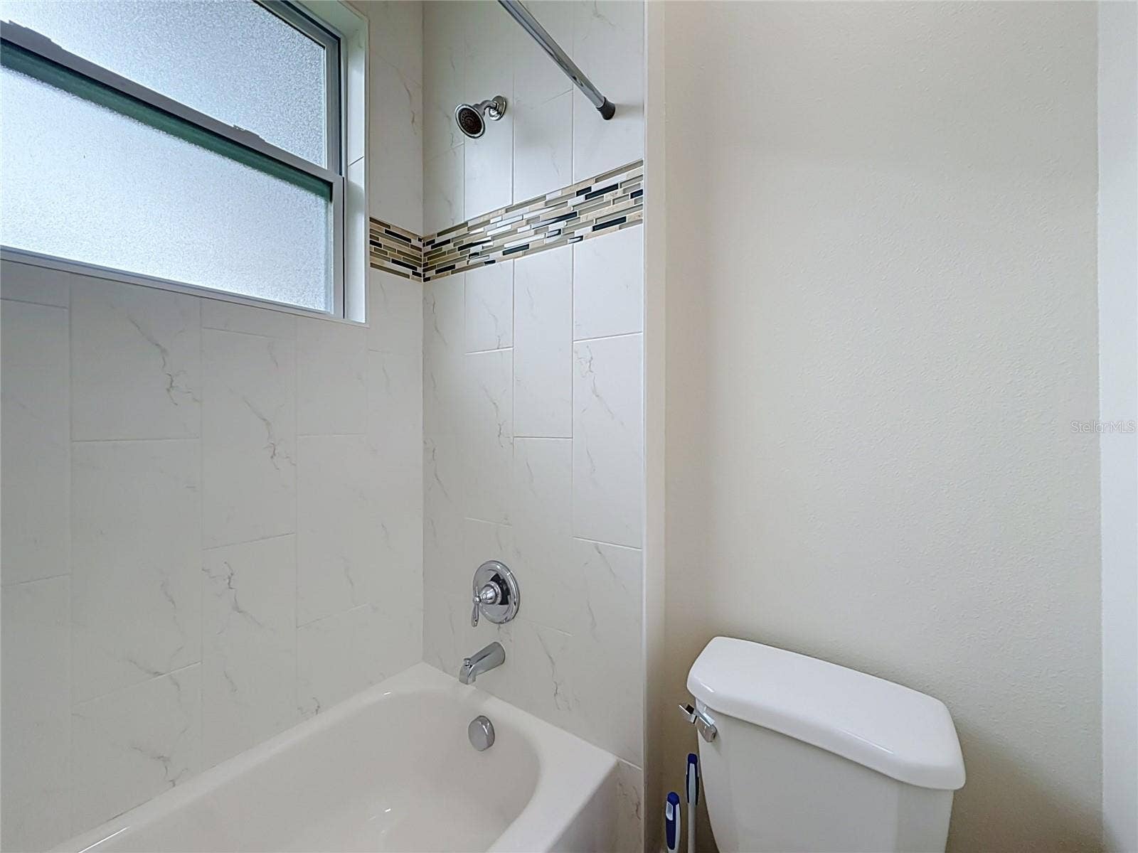 6617 BEAR LAKE TERRACE, Apopka, FL 32703 6617 BEAR LAKE TERRACE, Apopka, FL 32703