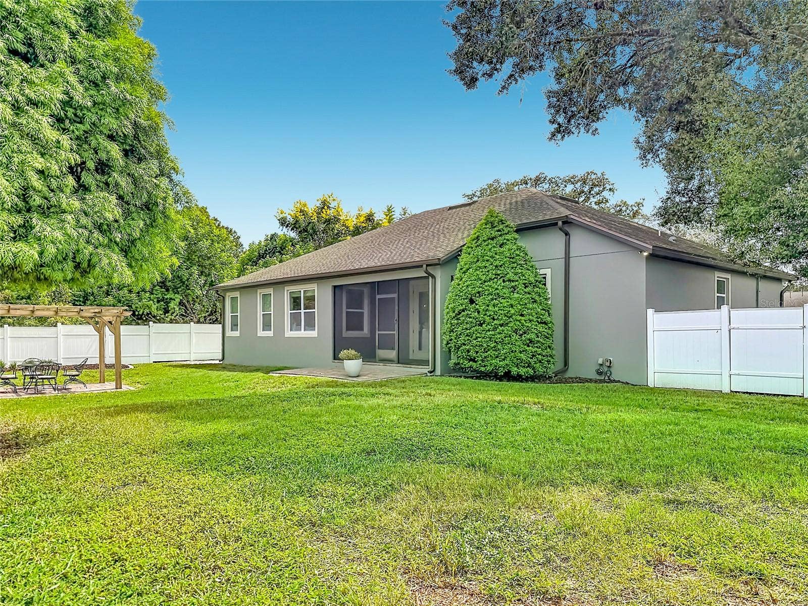 6617 BEAR LAKE TERRACE, Apopka, FL 32703 6617 BEAR LAKE TERRACE, Apopka, FL 32703