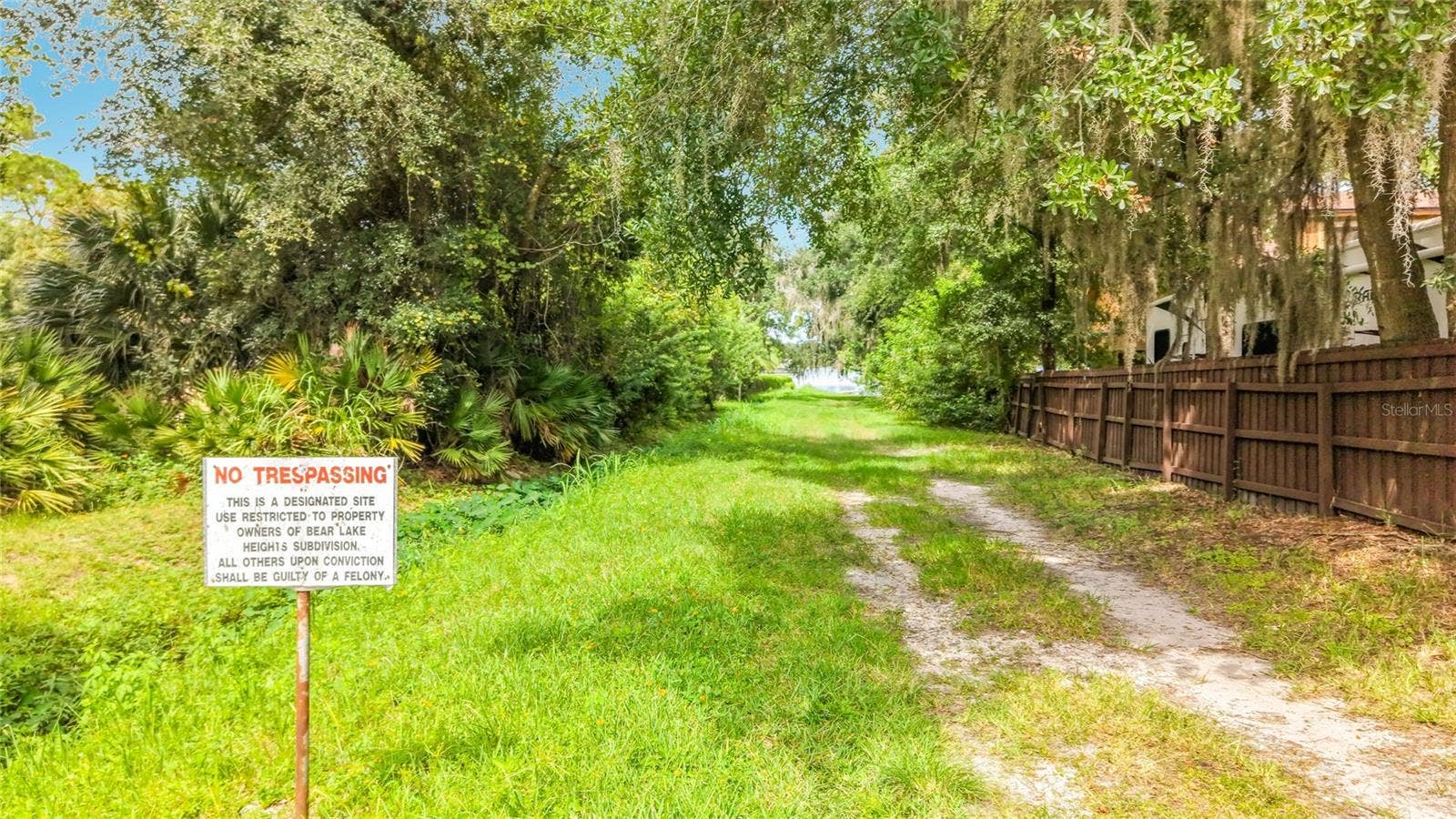 6617 BEAR LAKE TERRACE, Apopka, FL 32703 6617 BEAR LAKE TERRACE, Apopka, FL 32703