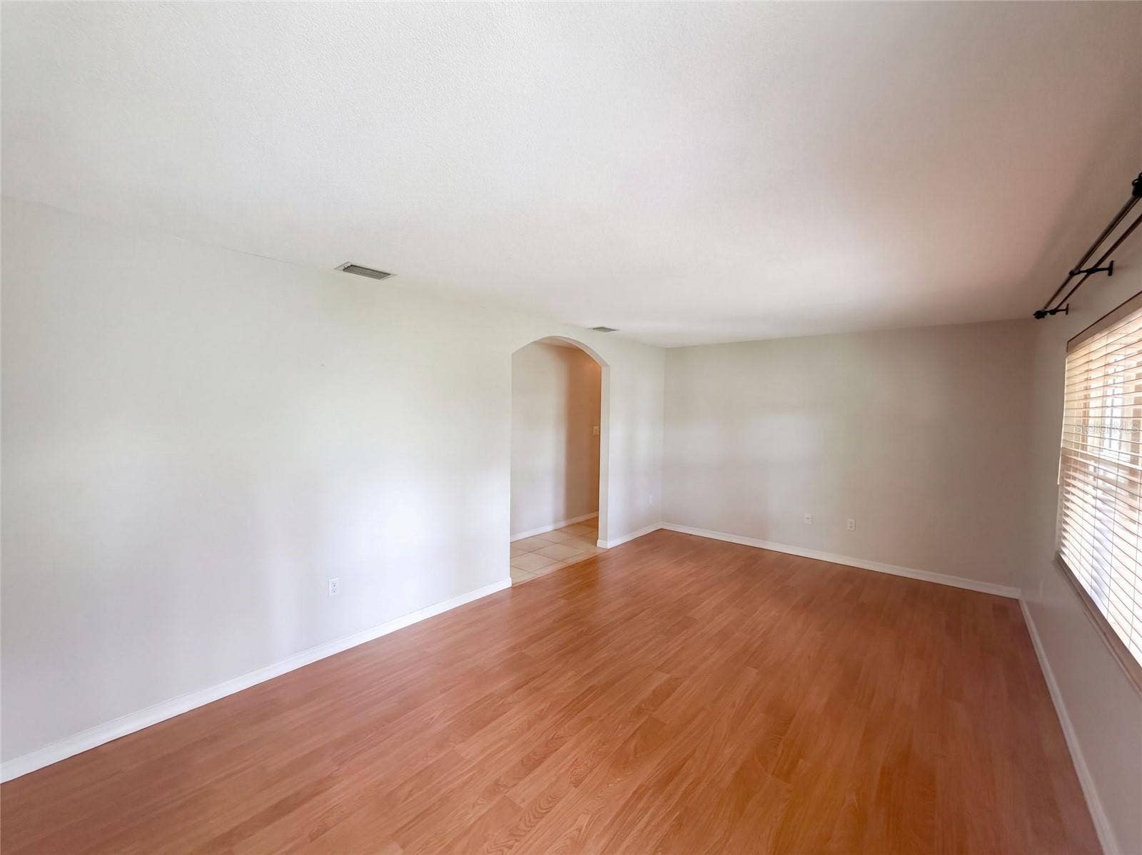 2716 CHARLESTON DRIVE, Plant City, FL 33563 2716 CHARLESTON DRIVE, Plant City, FL 33563