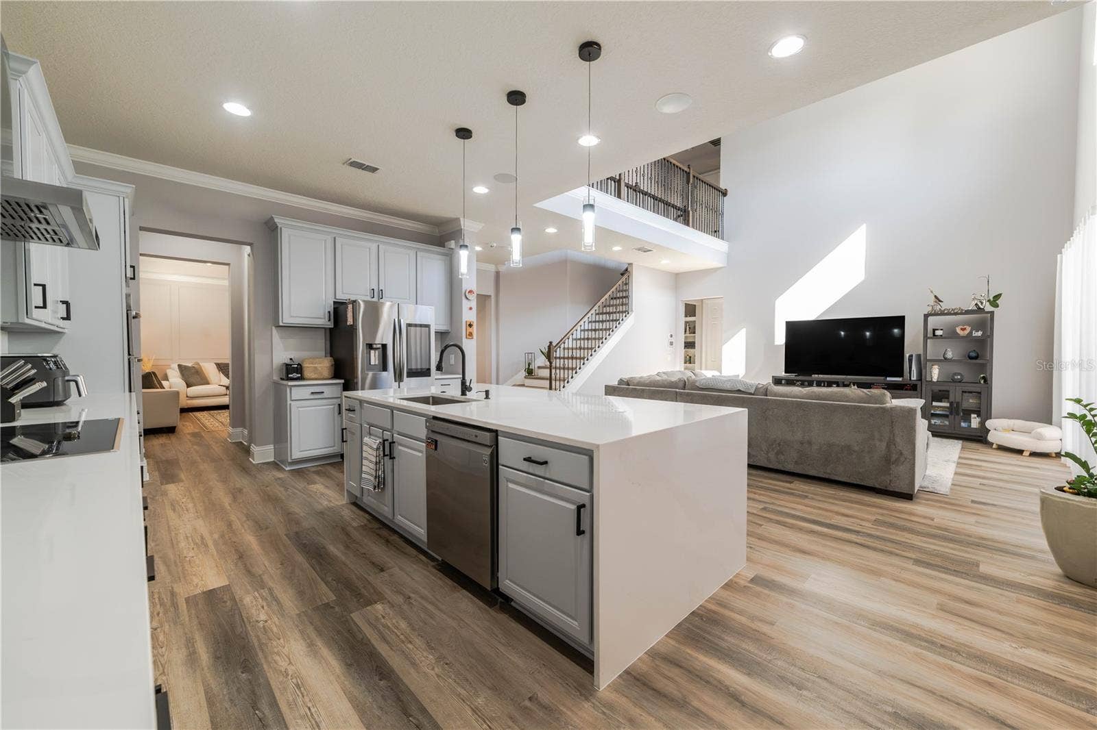 9465 PRINCE HARRY DRIVE, Orlando, FL 32836 9465 PRINCE HARRY DRIVE, Orlando, FL 32836