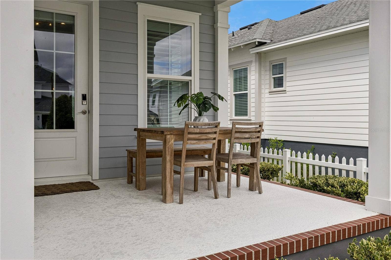 1021 HUNTSPOINT STREET, Winter Garden, FL 34787 1021 HUNTSPOINT STREET, Winter Garden, FL 34787