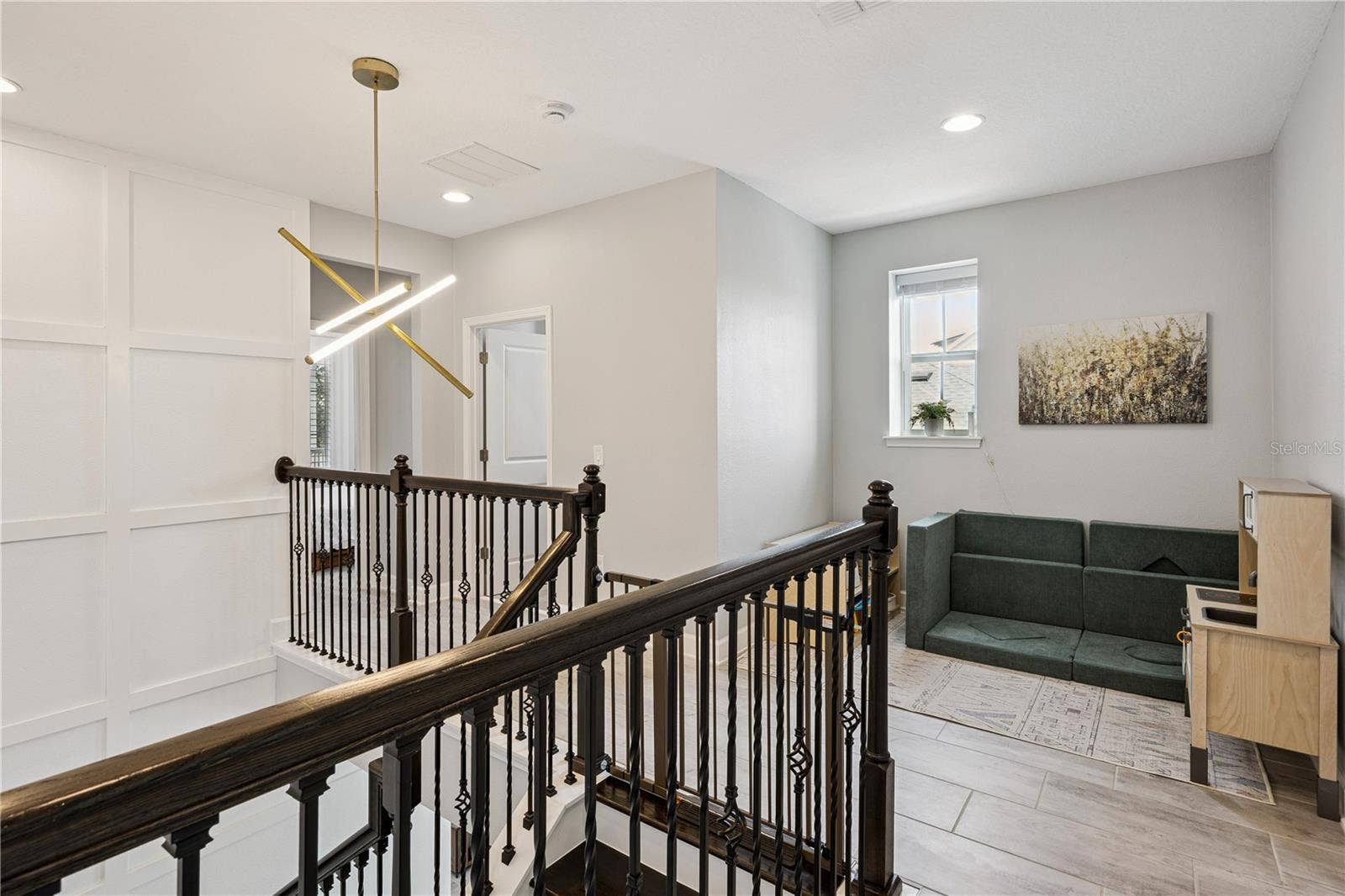 1021 HUNTSPOINT STREET, Winter Garden, FL 34787 1021 HUNTSPOINT STREET, Winter Garden, FL 34787