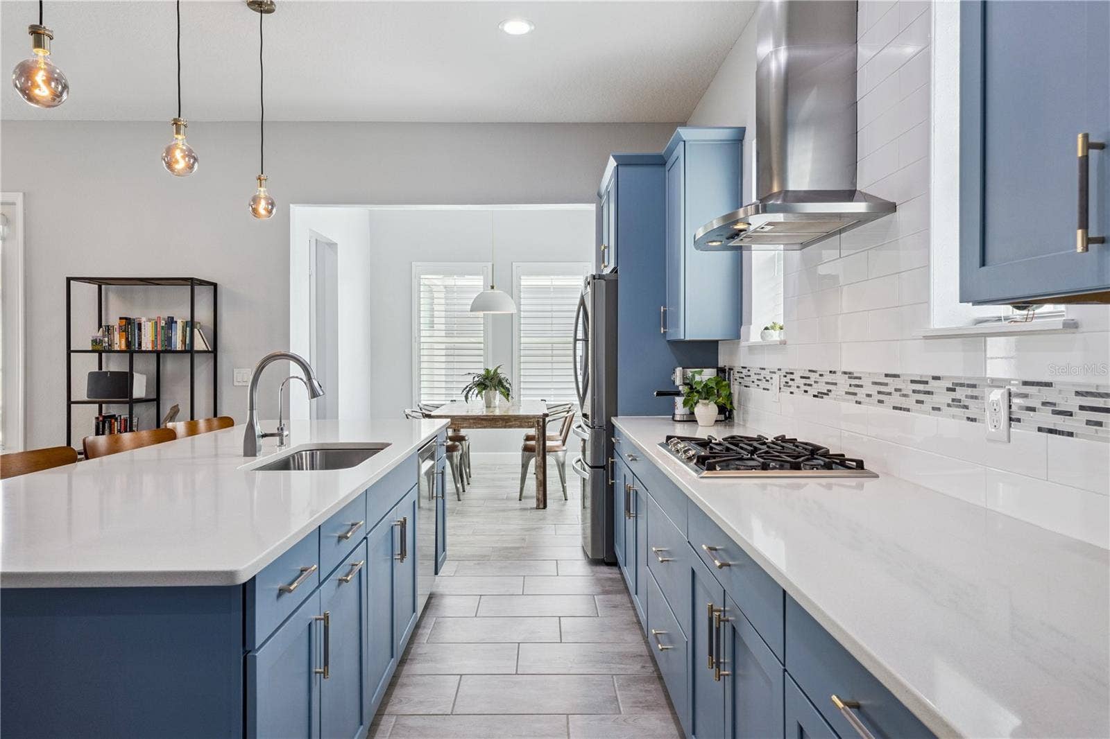 1021 HUNTSPOINT STREET, Winter Garden, FL 34787 1021 HUNTSPOINT STREET, Winter Garden, FL 34787