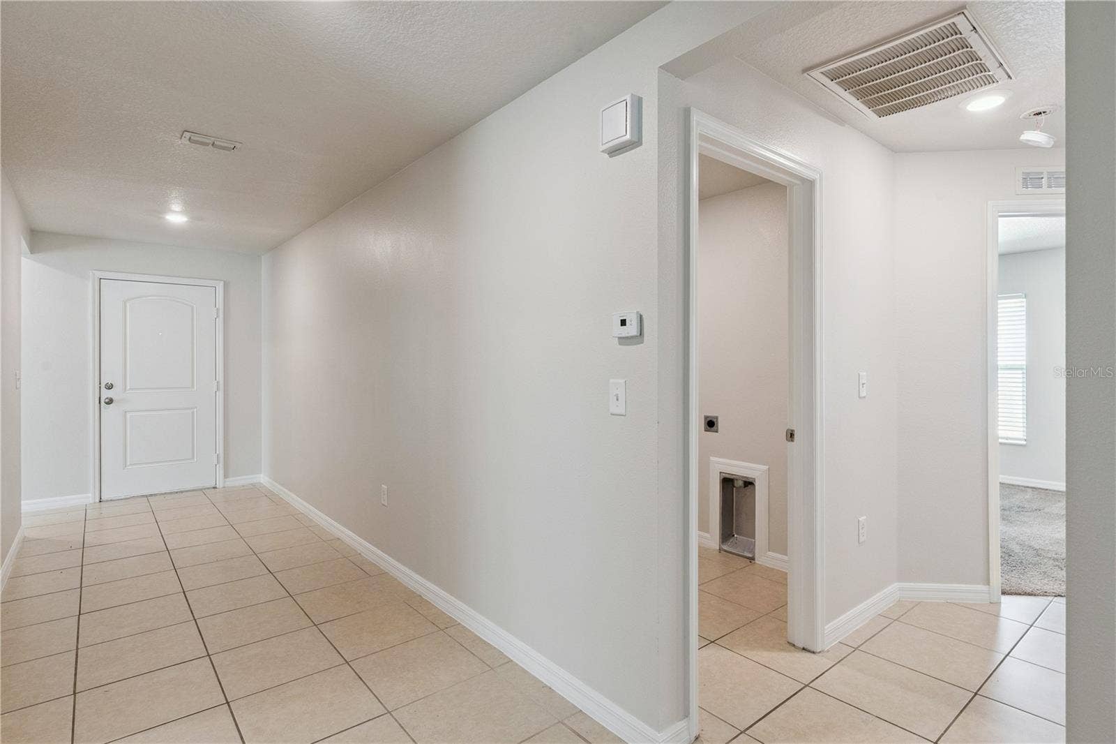 1694 HIDEAWAY FLAT STREET, Mascotte, FL 34753