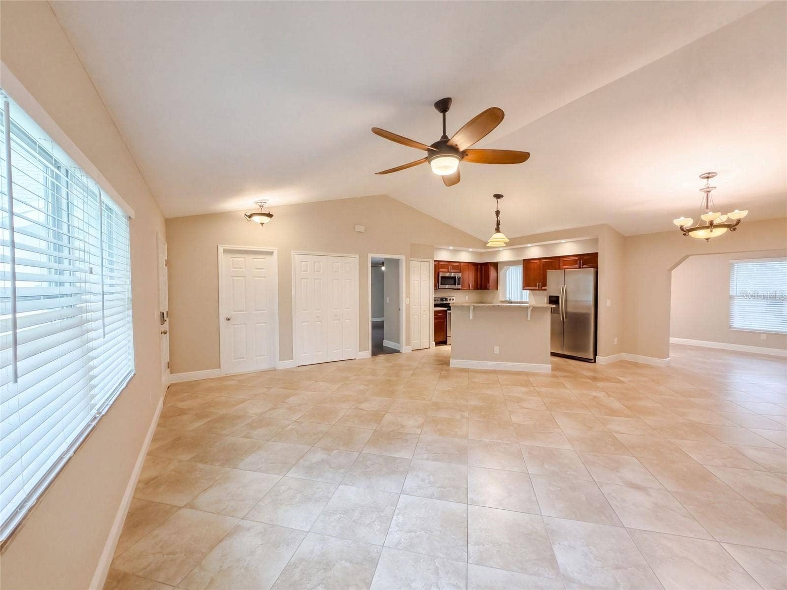 881 VICKSBURG STREET, Deltona, FL 32725 881 VICKSBURG STREET, Deltona, FL 32725