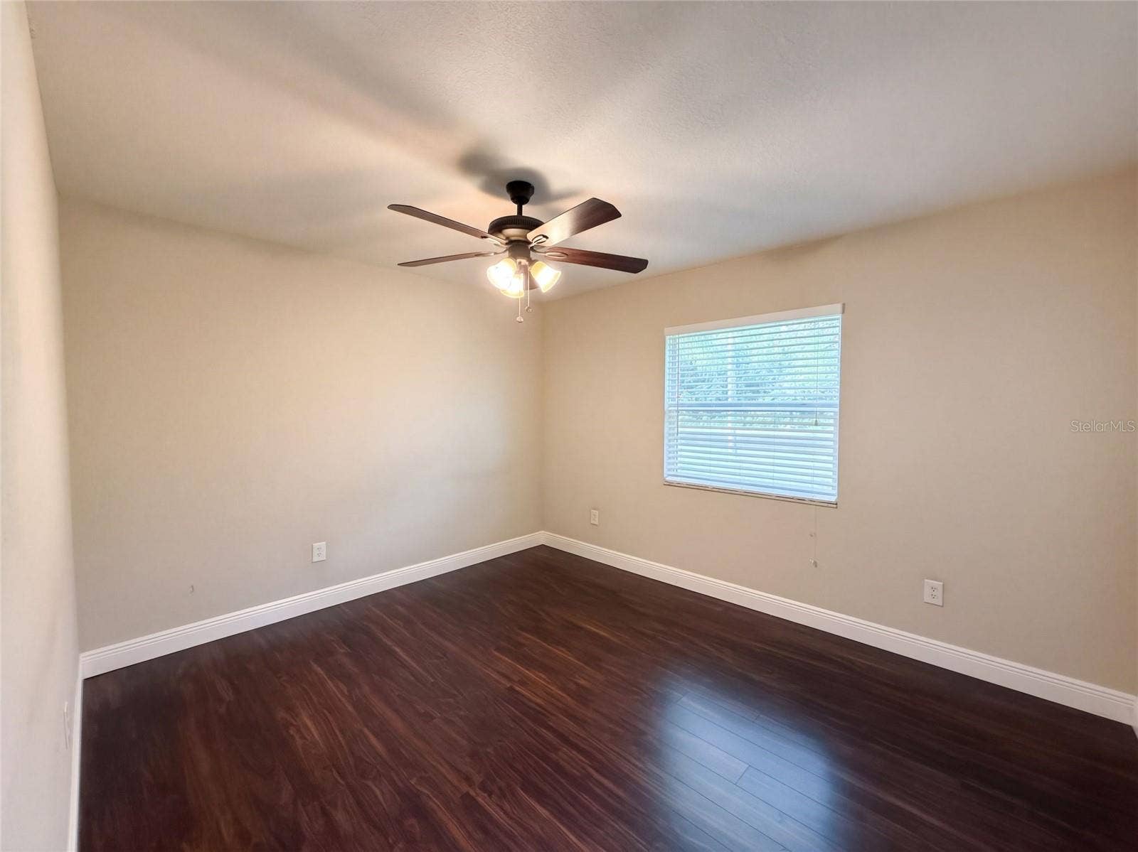 881 VICKSBURG STREET, Deltona, FL 32725 881 VICKSBURG STREET, Deltona, FL 32725