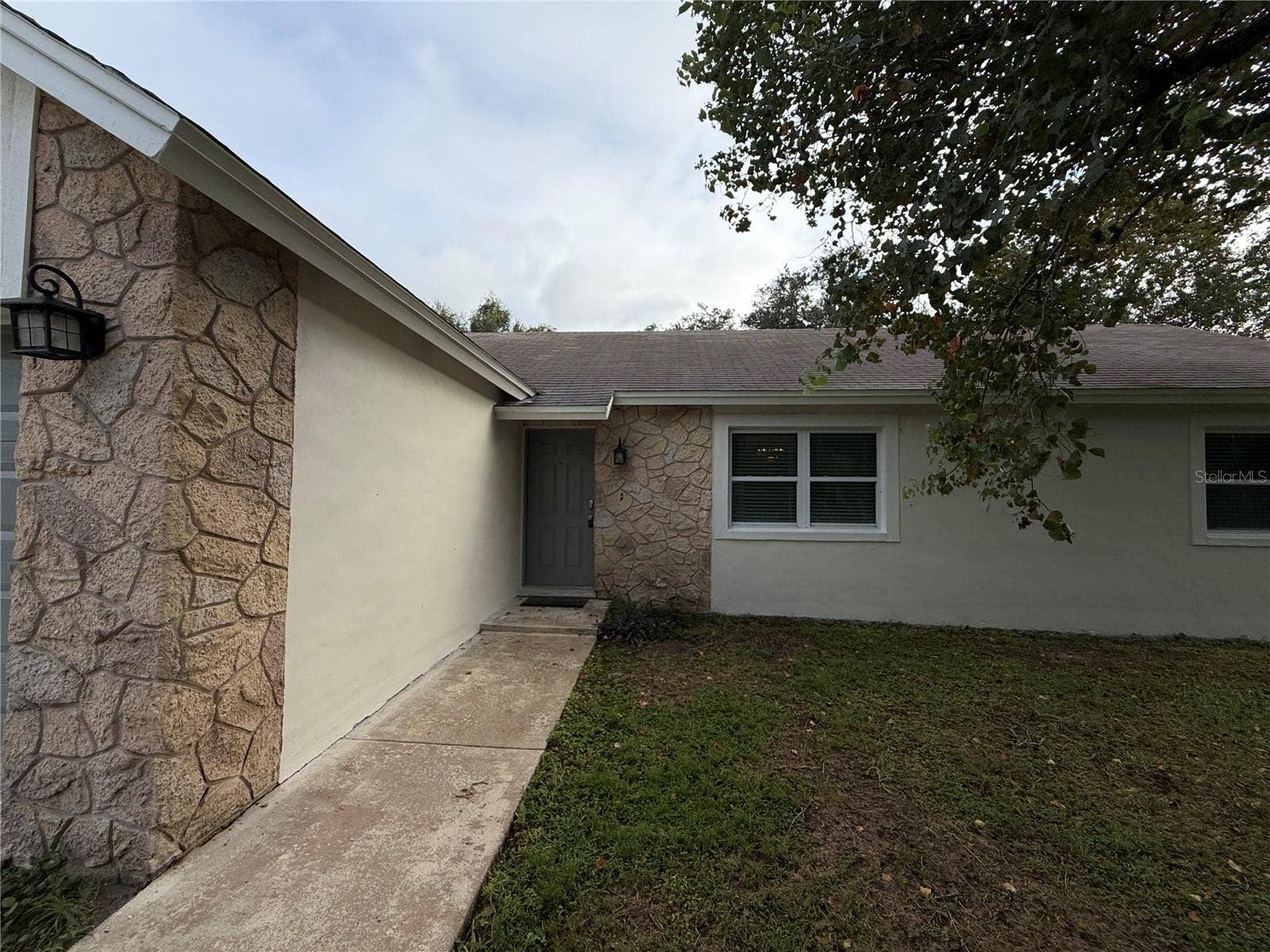881 VICKSBURG STREET, Deltona, FL 32725 881 VICKSBURG STREET, Deltona, FL 32725