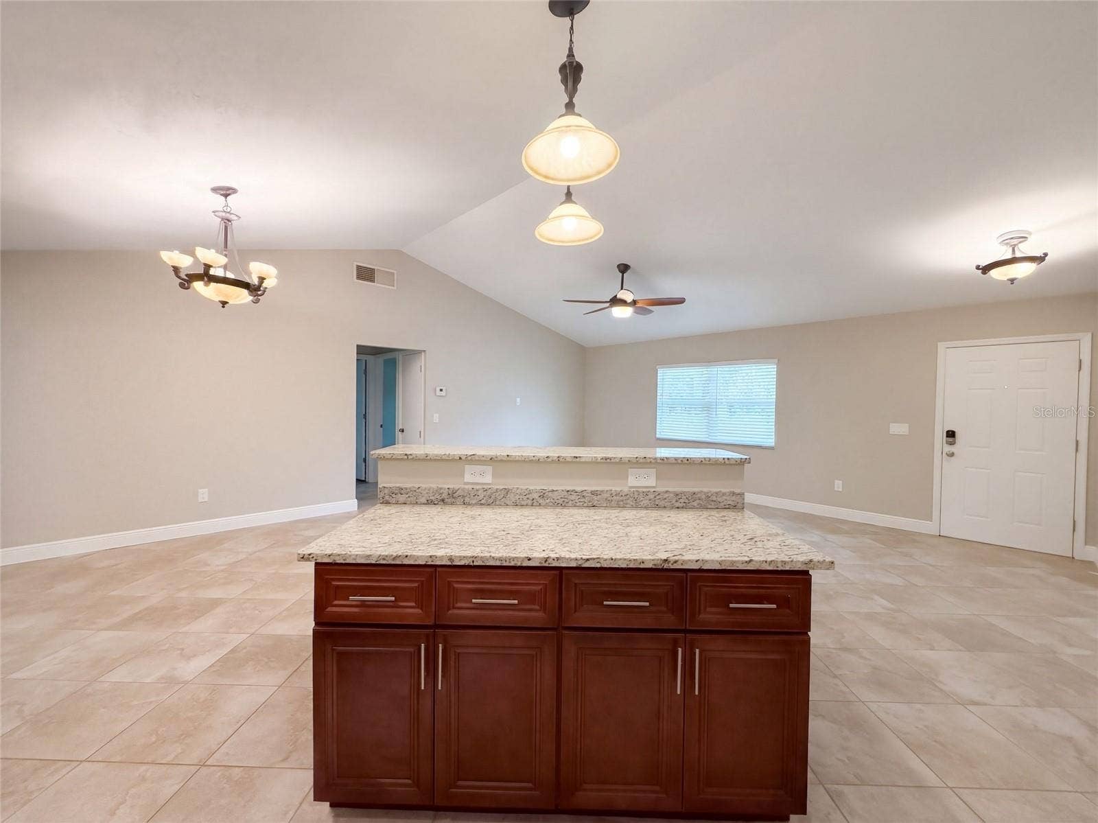 881 VICKSBURG STREET, Deltona, FL 32725 881 VICKSBURG STREET, Deltona, FL 32725