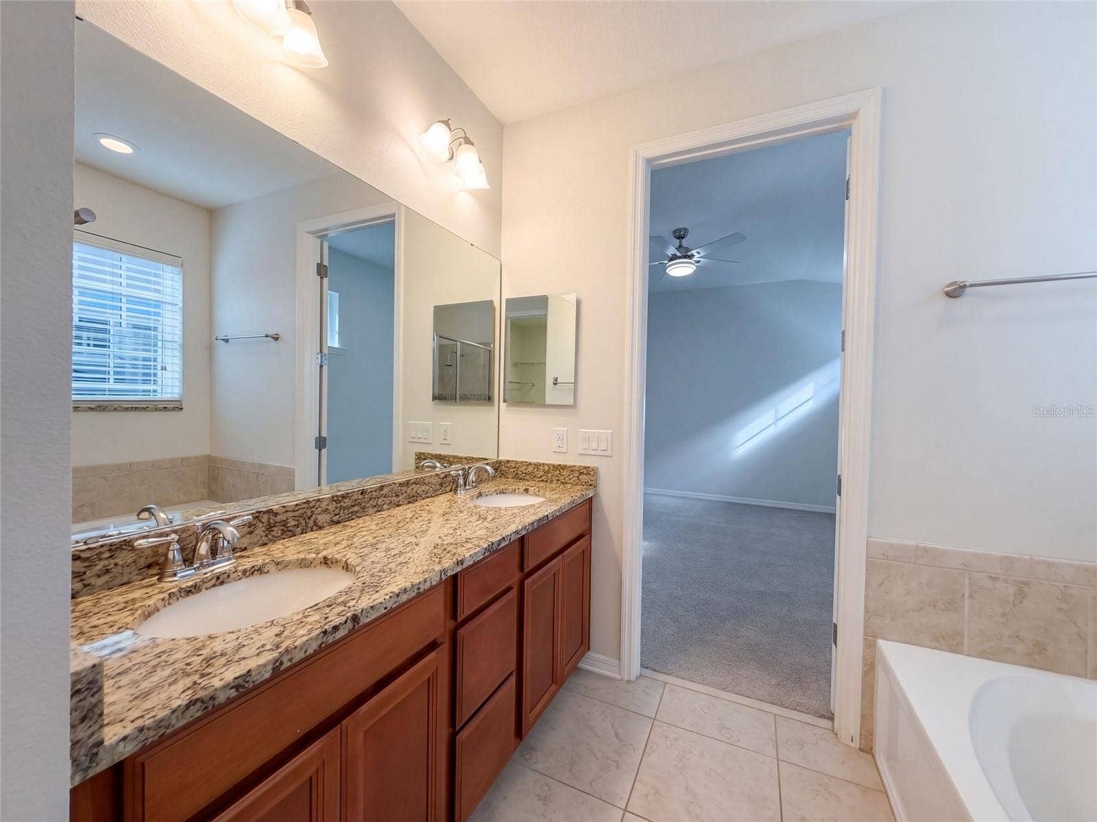 8231 LAUREATE BOULEVARD, Orlando, FL 32827 8231 LAUREATE BOULEVARD, Orlando, FL 32827
