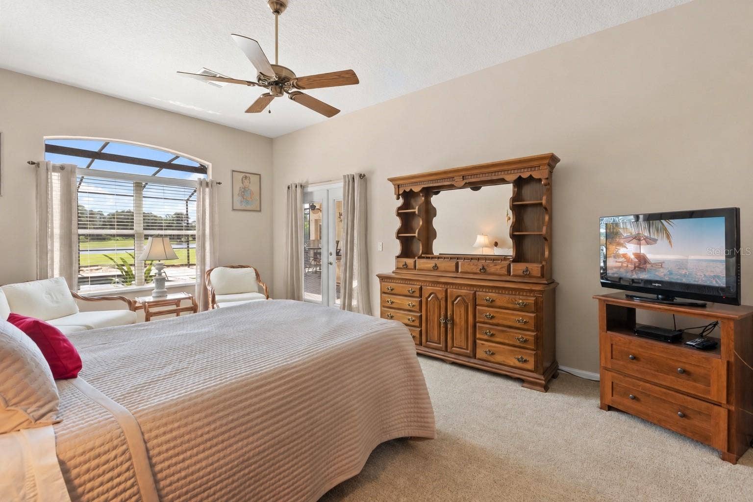 Primary suite