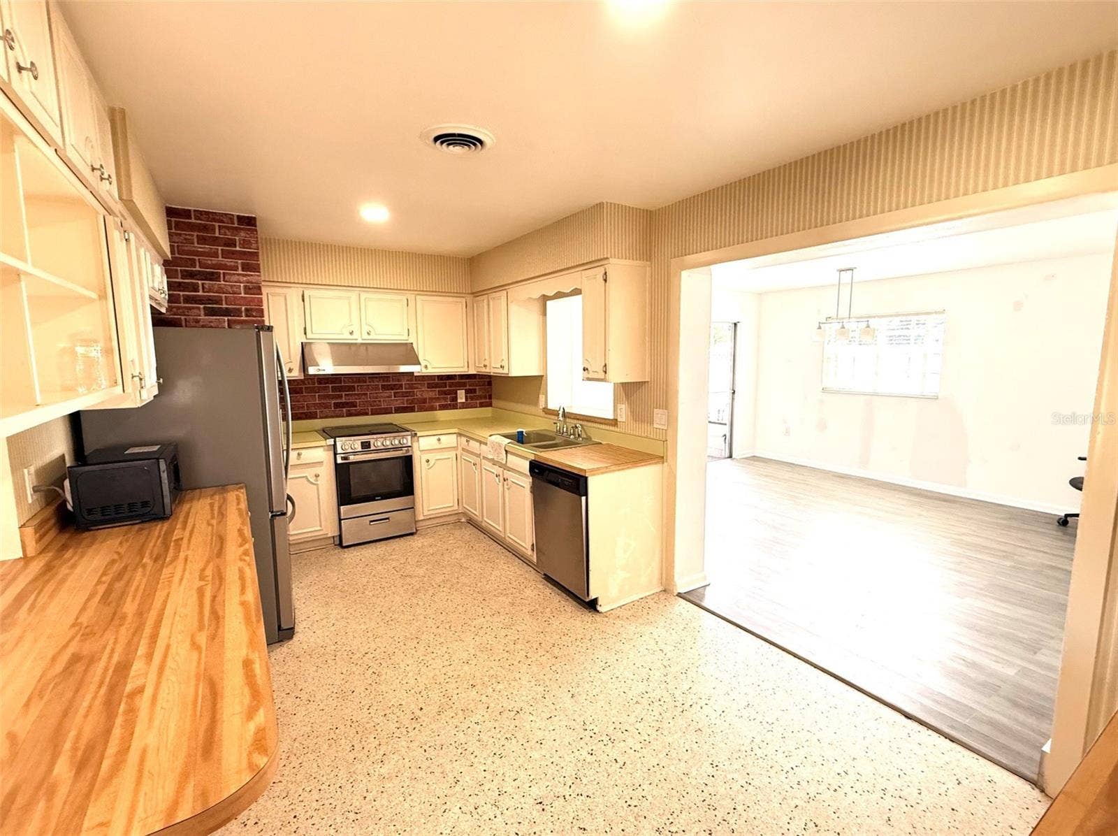 3416 ARBUTUS LANE, Winter Park, FL 32792 3416 ARBUTUS LANE, Winter Park, FL 32792