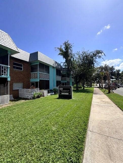 Property photo for 623 N BAY STREET, Eustis, FL