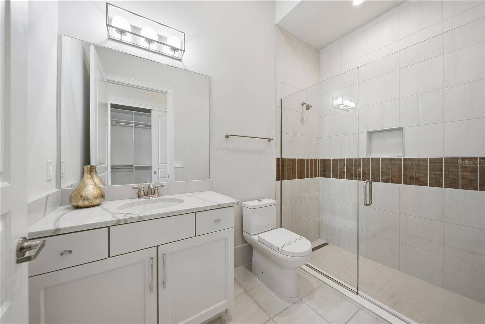 1051 JACK NICKLAUS COURT, Kissimmee, FL 34747 1051 JACK NICKLAUS COURT, Kissimmee, FL 34747