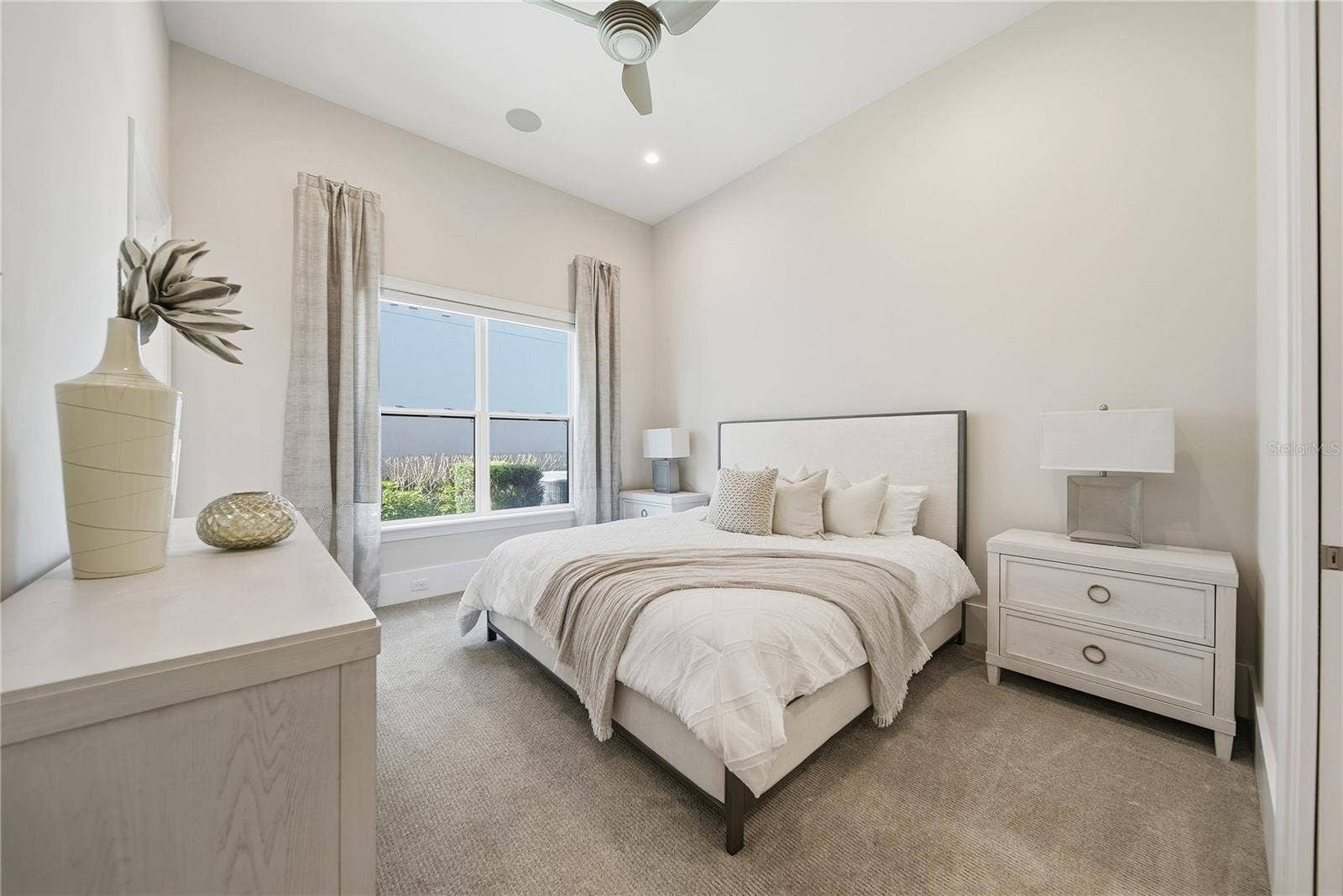 1051 JACK NICKLAUS COURT, Kissimmee, FL 34747 1051 JACK NICKLAUS COURT, Kissimmee, FL 34747