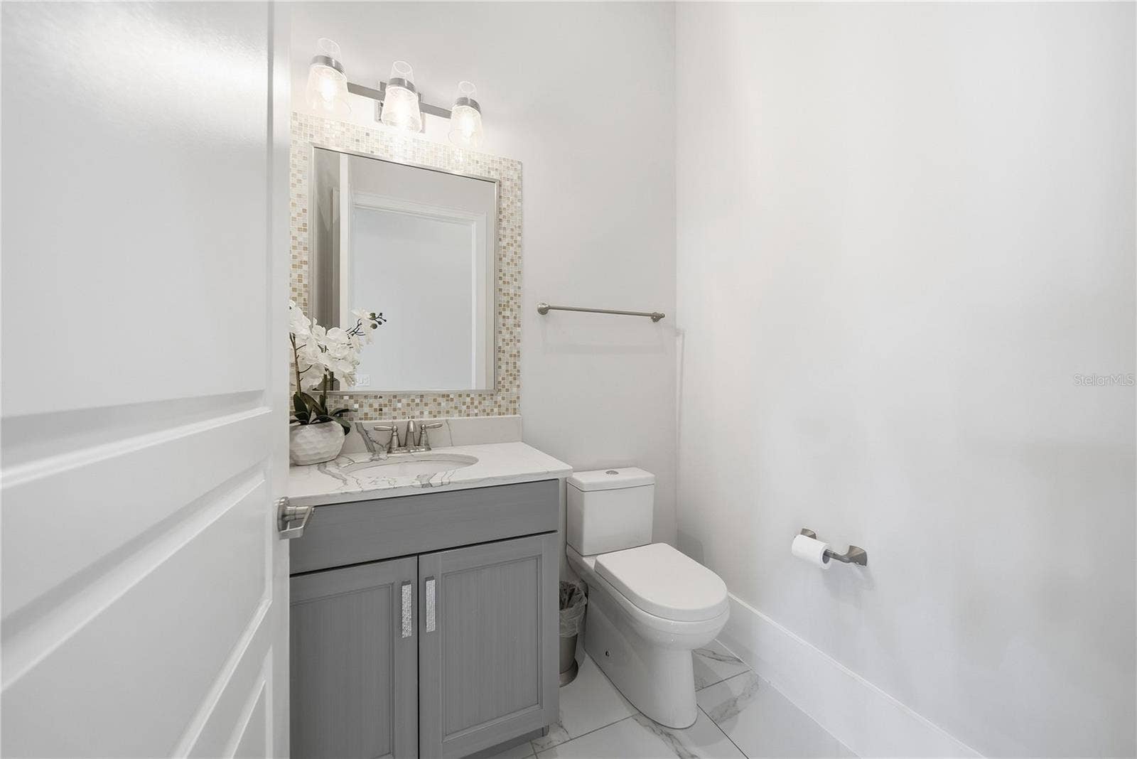 1051 JACK NICKLAUS COURT, Kissimmee, FL 34747 1051 JACK NICKLAUS COURT, Kissimmee, FL 34747
