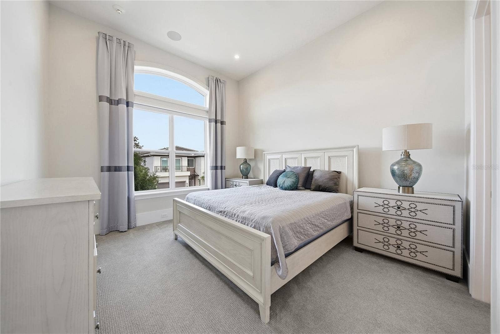1051 JACK NICKLAUS COURT, Kissimmee, FL 34747 1051 JACK NICKLAUS COURT, Kissimmee, FL 34747