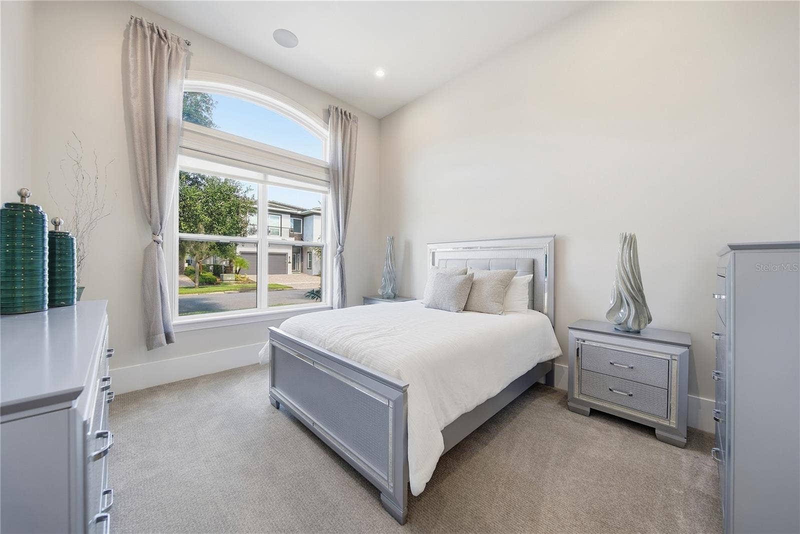 1051 JACK NICKLAUS COURT, Kissimmee, FL 34747 1051 JACK NICKLAUS COURT, Kissimmee, FL 34747