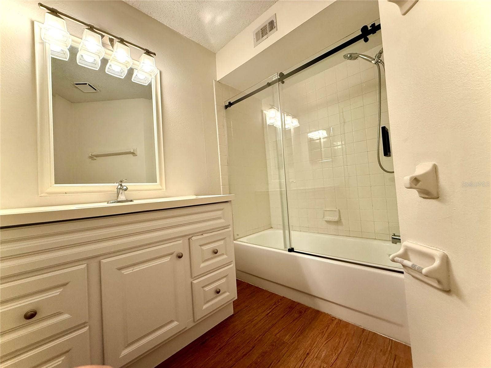 3900 SOUTHPOINTE DRIVE, #116, Orlando, FL 32822 3900 SOUTHPOINTE DRIVE, #116, Orlando, FL 32822