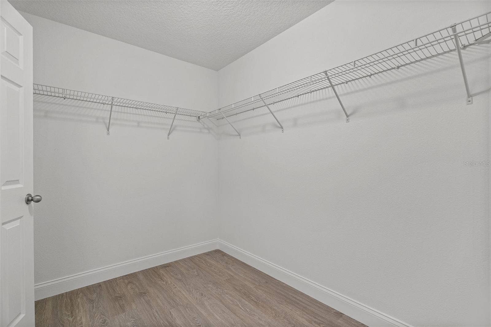 3611 MT VERNON WAY, Kissimmee, FL 34741 3611 MT VERNON WAY, Kissimmee, FL 34741