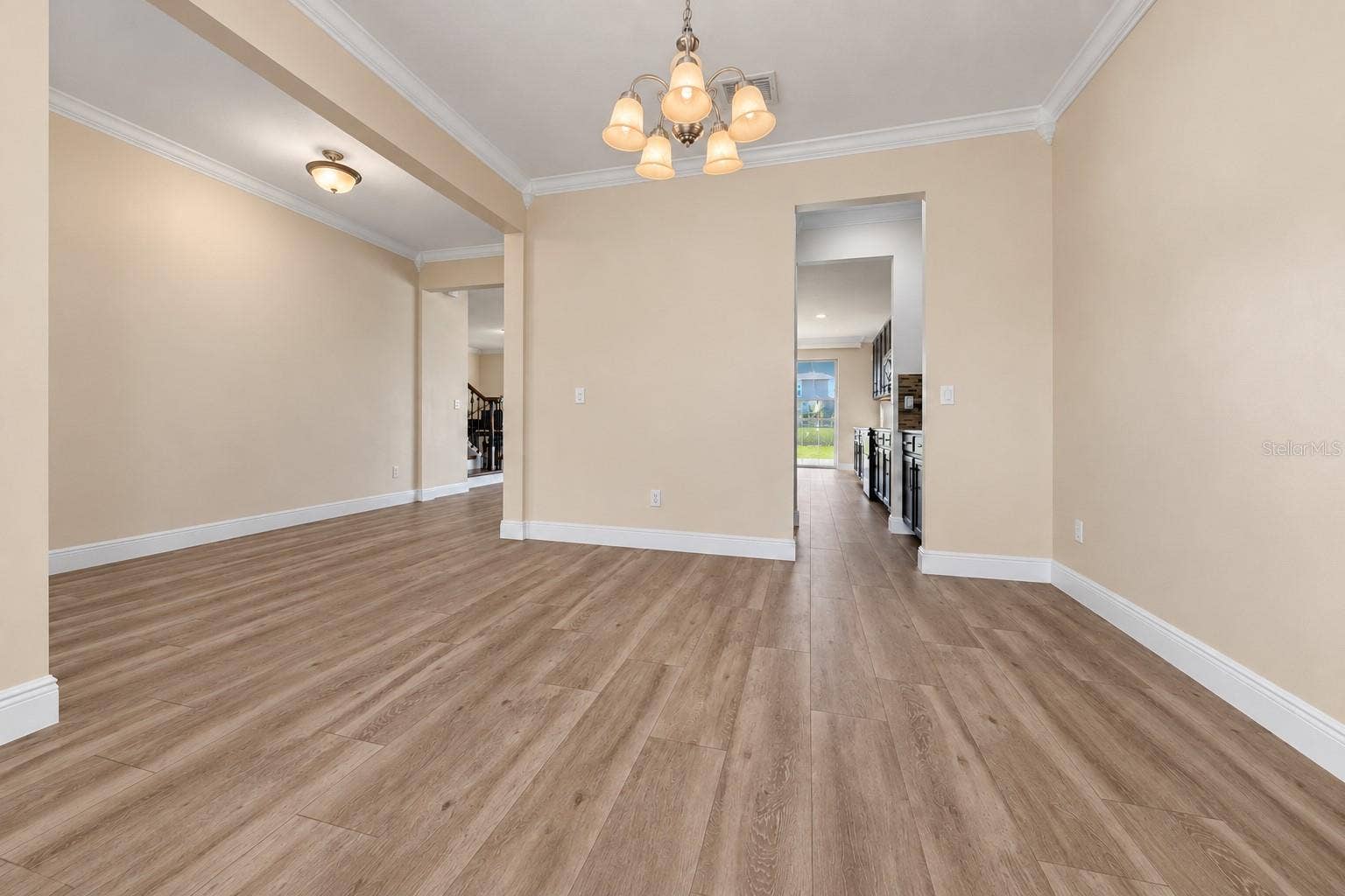 3611 MT VERNON WAY, Kissimmee, FL 34741 3611 MT VERNON WAY, Kissimmee, FL 34741