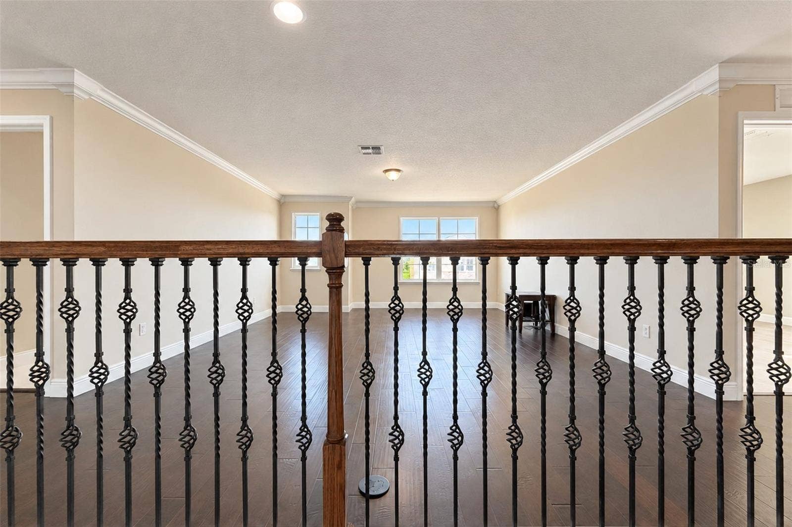 3611 MT VERNON WAY, Kissimmee, FL 34741 3611 MT VERNON WAY, Kissimmee, FL 34741