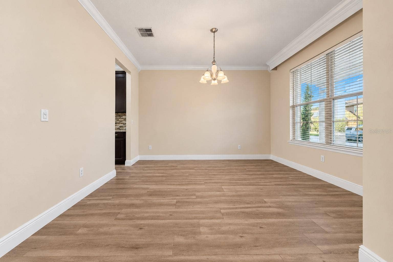 3611 MT VERNON WAY, Kissimmee, FL 34741 3611 MT VERNON WAY, Kissimmee, FL 34741