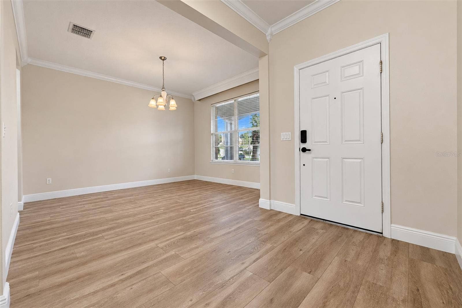 3611 MT VERNON WAY, Kissimmee, FL 34741 3611 MT VERNON WAY, Kissimmee, FL 34741