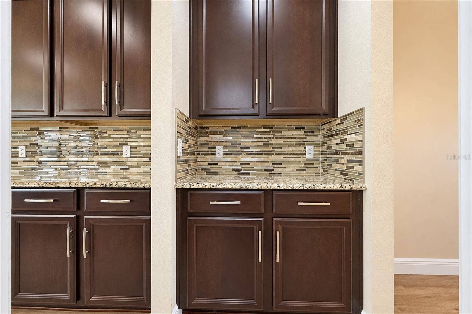 3611 MT VERNON WAY, Kissimmee, FL 34741 3611 MT VERNON WAY, Kissimmee, FL 34741