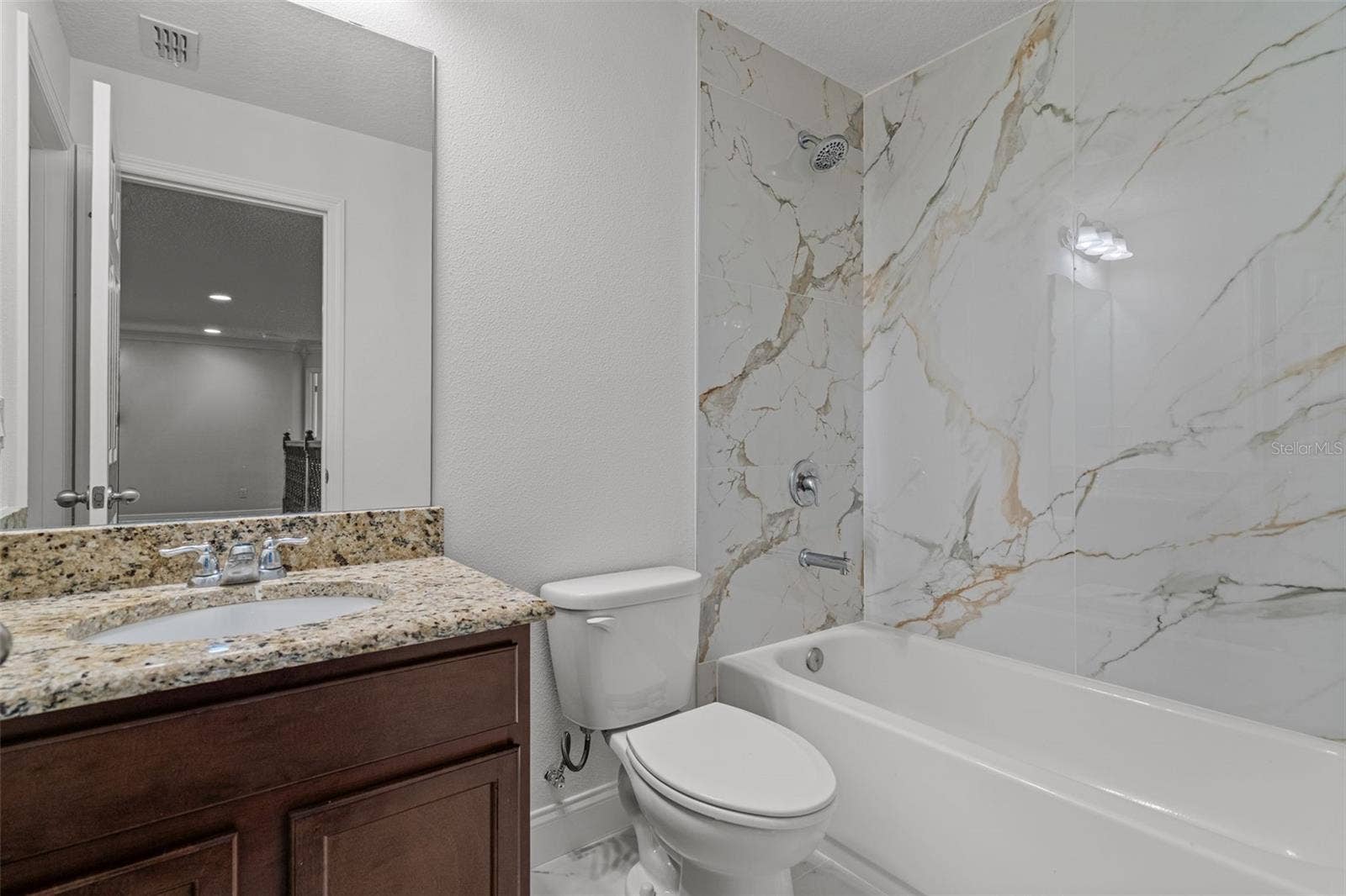 3611 MT VERNON WAY, Kissimmee, FL 34741 3611 MT VERNON WAY, Kissimmee, FL 34741