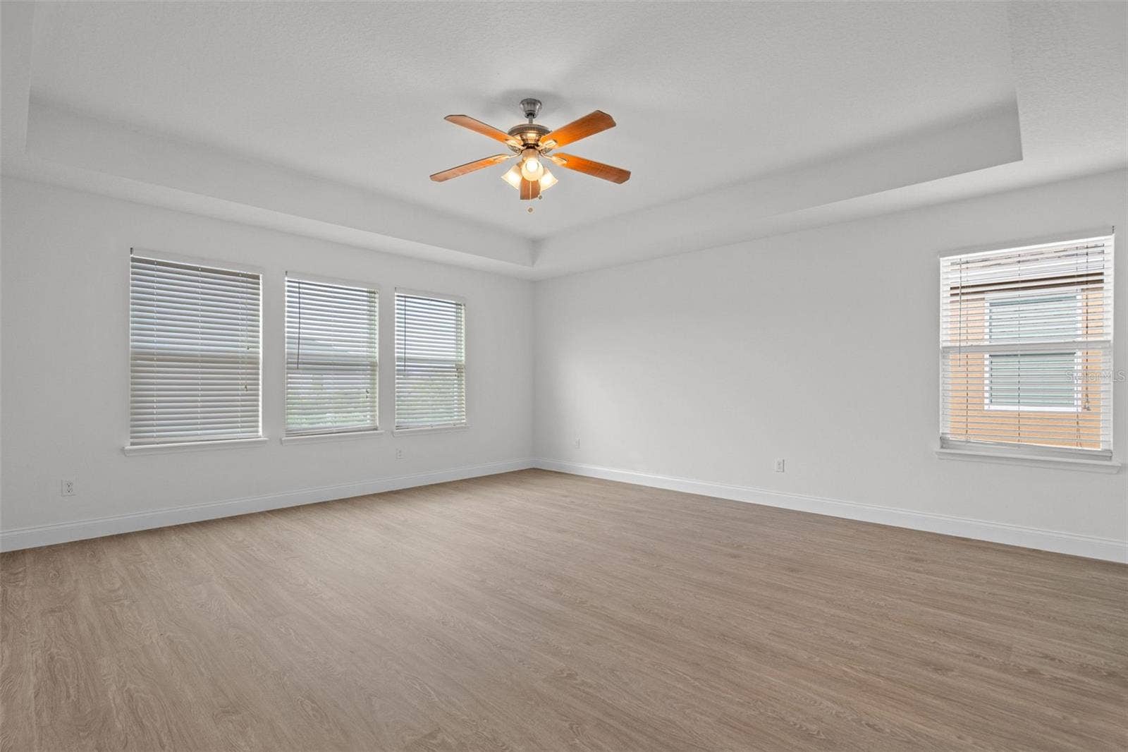 3611 MT VERNON WAY, Kissimmee, FL 34741 3611 MT VERNON WAY, Kissimmee, FL 34741