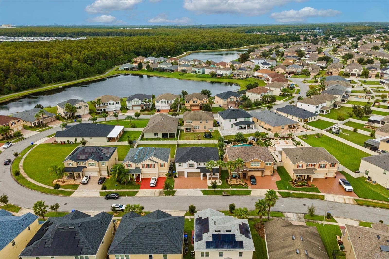 3611 MT VERNON WAY, Kissimmee, FL 34741 3611 MT VERNON WAY, Kissimmee, FL 34741