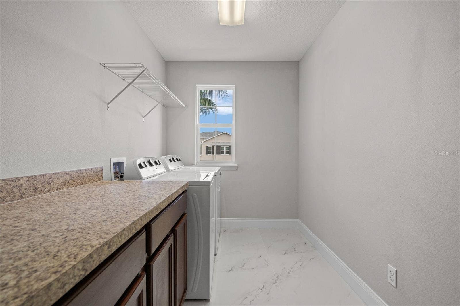 3611 MT VERNON WAY, Kissimmee, FL 34741 3611 MT VERNON WAY, Kissimmee, FL 34741