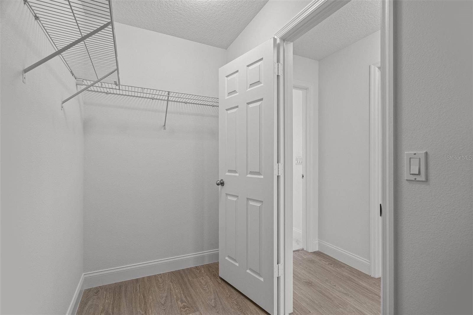 3611 MT VERNON WAY, Kissimmee, FL 34741 3611 MT VERNON WAY, Kissimmee, FL 34741