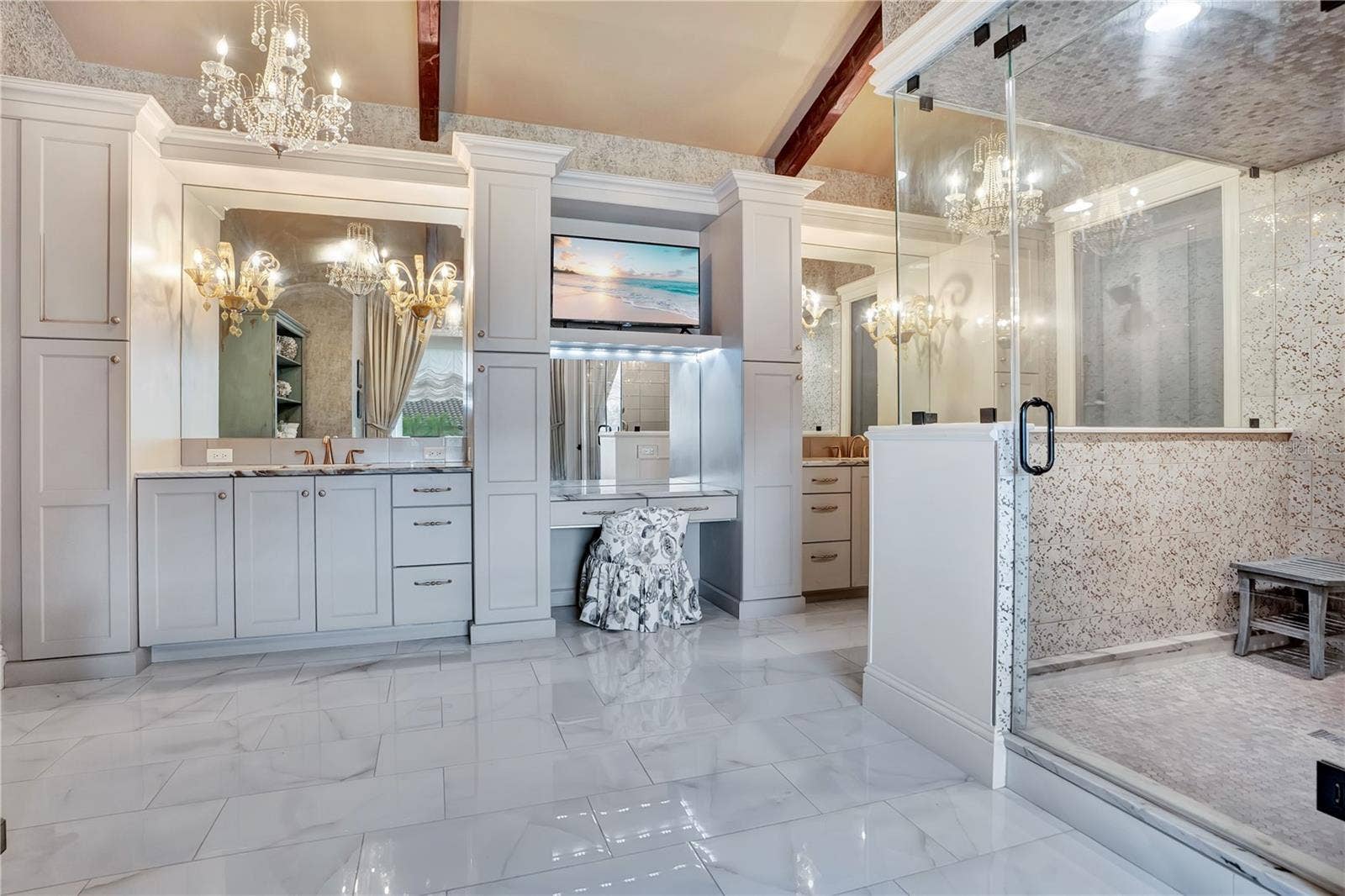 8804 BAY HILL BOULEVARD, Orlando, FL 32819 8804 BAY HILL BOULEVARD, Orlando, FL 32819