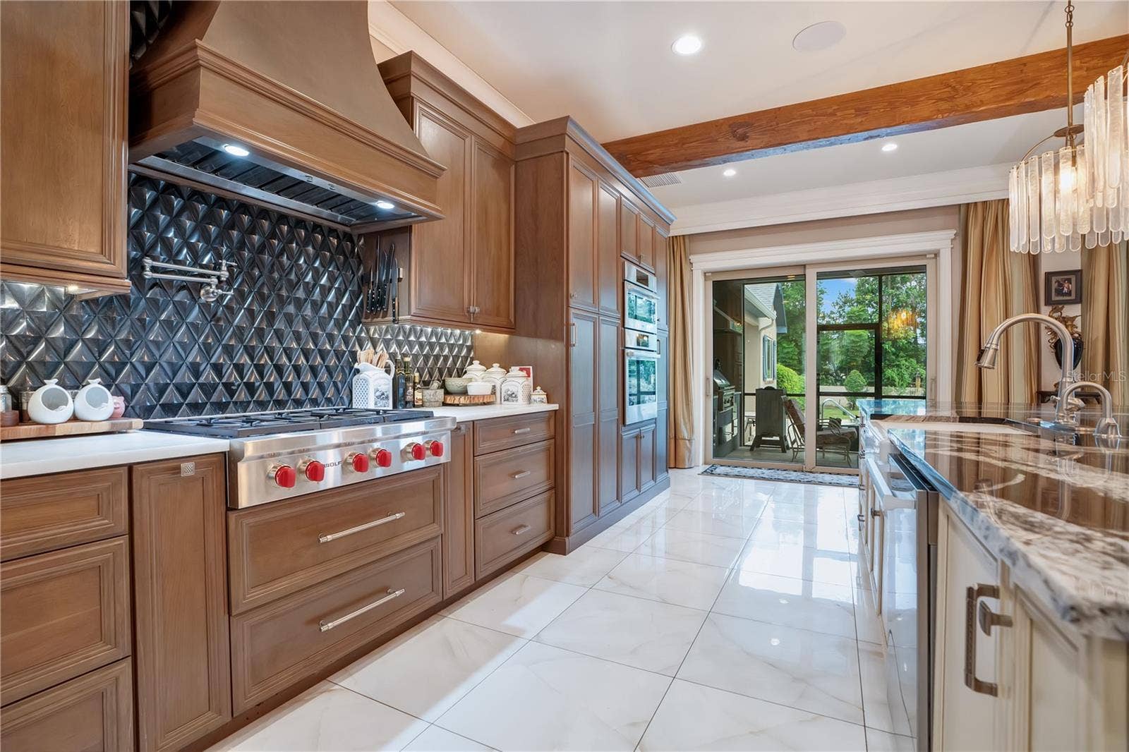 8804 BAY HILL BOULEVARD, Orlando, FL 32819 8804 BAY HILL BOULEVARD, Orlando, FL 32819