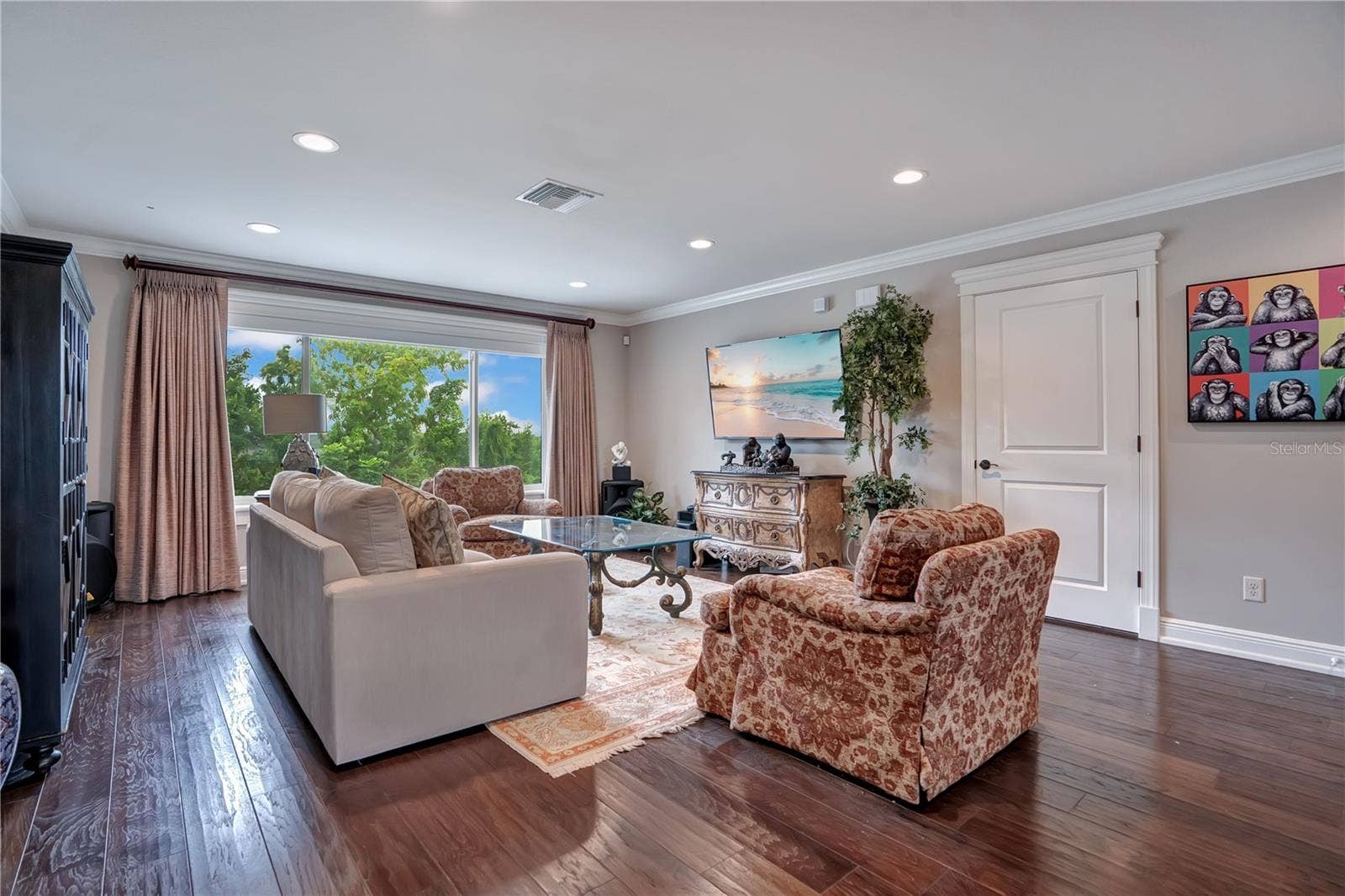 8804 BAY HILL BOULEVARD, Orlando, FL 32819 8804 BAY HILL BOULEVARD, Orlando, FL 32819