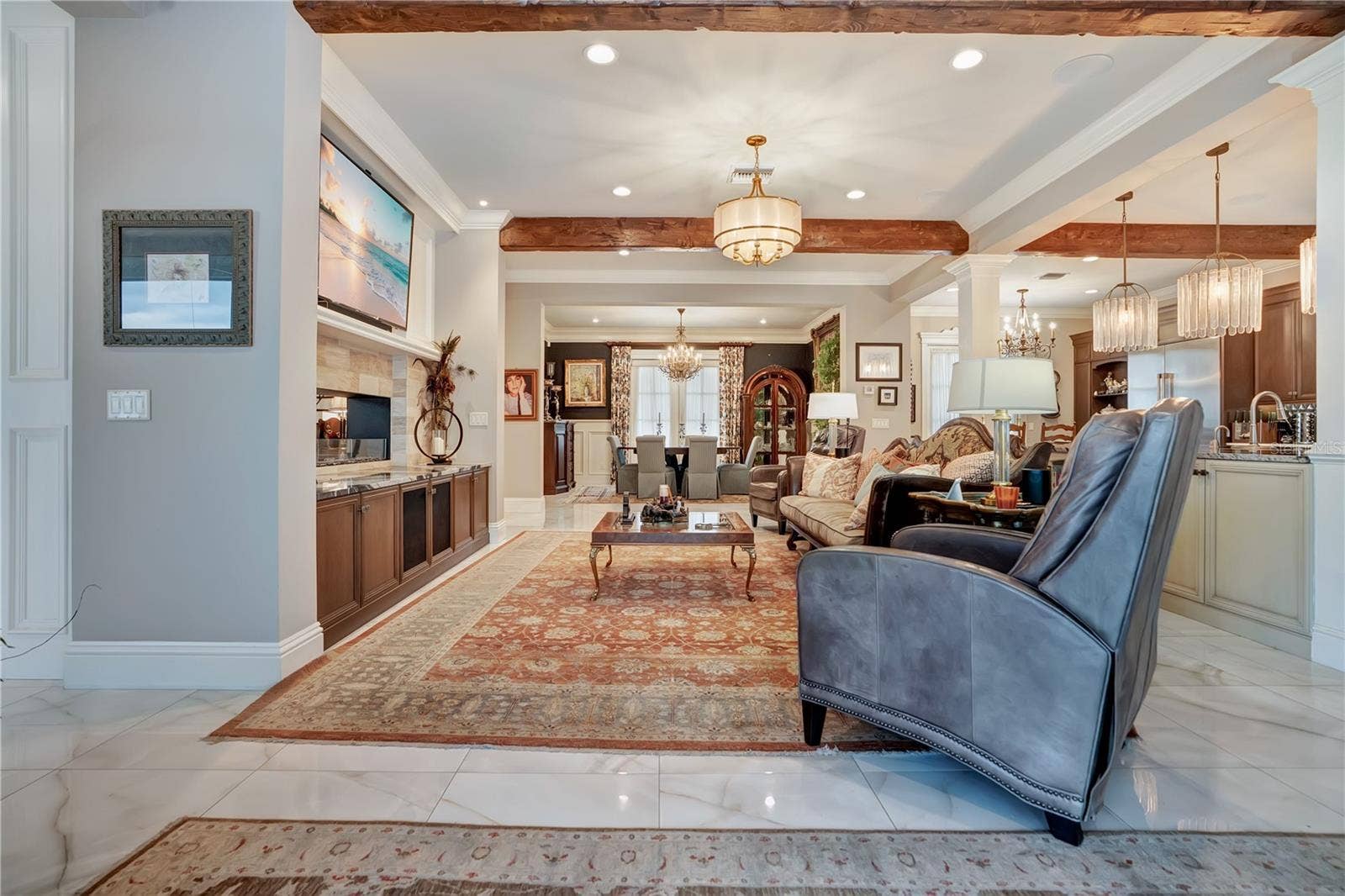 8804 BAY HILL BOULEVARD, Orlando, FL 32819 8804 BAY HILL BOULEVARD, Orlando, FL 32819