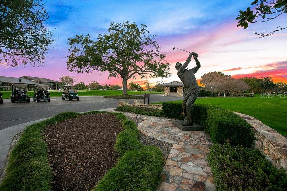 8804 BAY HILL BOULEVARD, Orlando, FL 32819 8804 BAY HILL BOULEVARD, Orlando, FL 32819