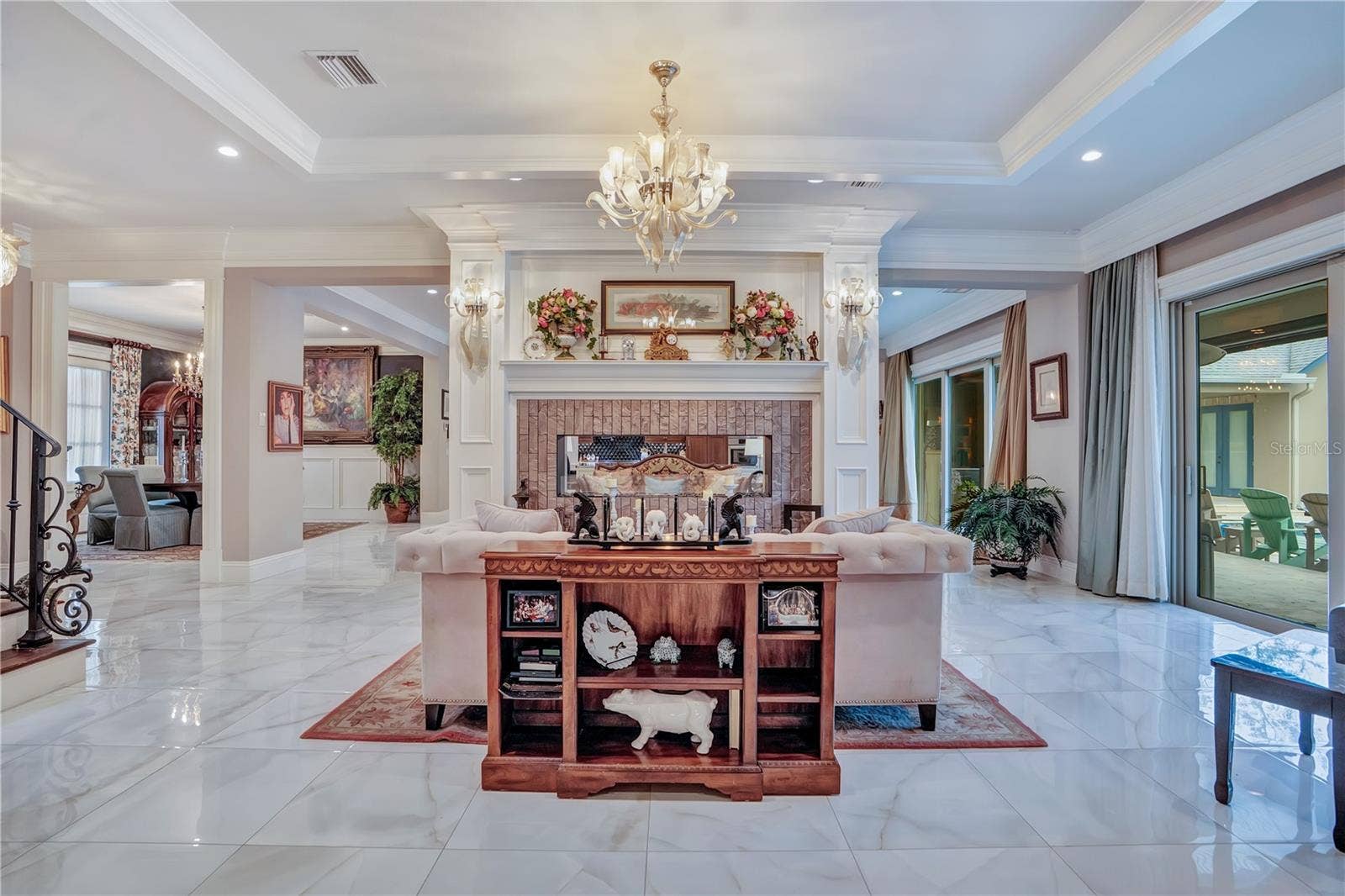 8804 BAY HILL BOULEVARD, Orlando, FL 32819 8804 BAY HILL BOULEVARD, Orlando, FL 32819