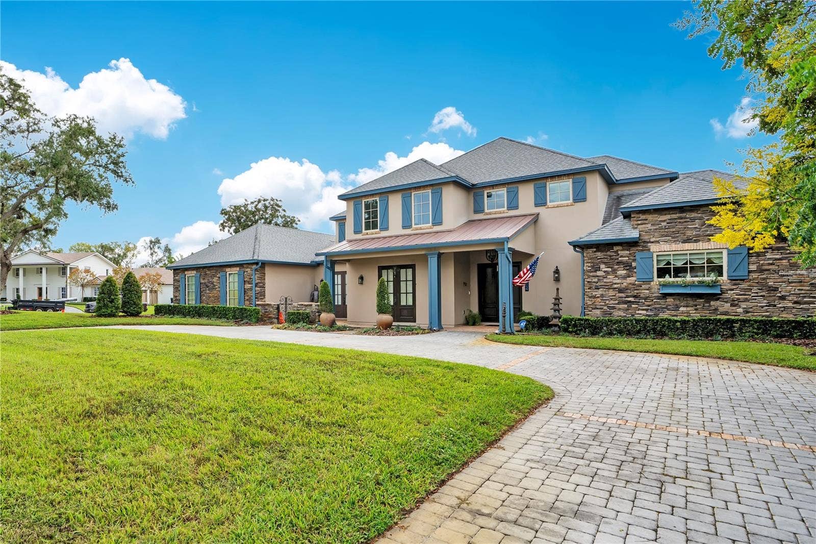 8804 BAY HILL BOULEVARD, Orlando, FL 32819 8804 BAY HILL BOULEVARD, Orlando, FL 32819