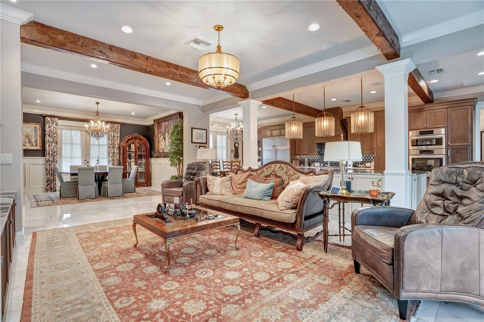 8804 BAY HILL BOULEVARD, Orlando, FL 32819 8804 BAY HILL BOULEVARD, Orlando, FL 32819
