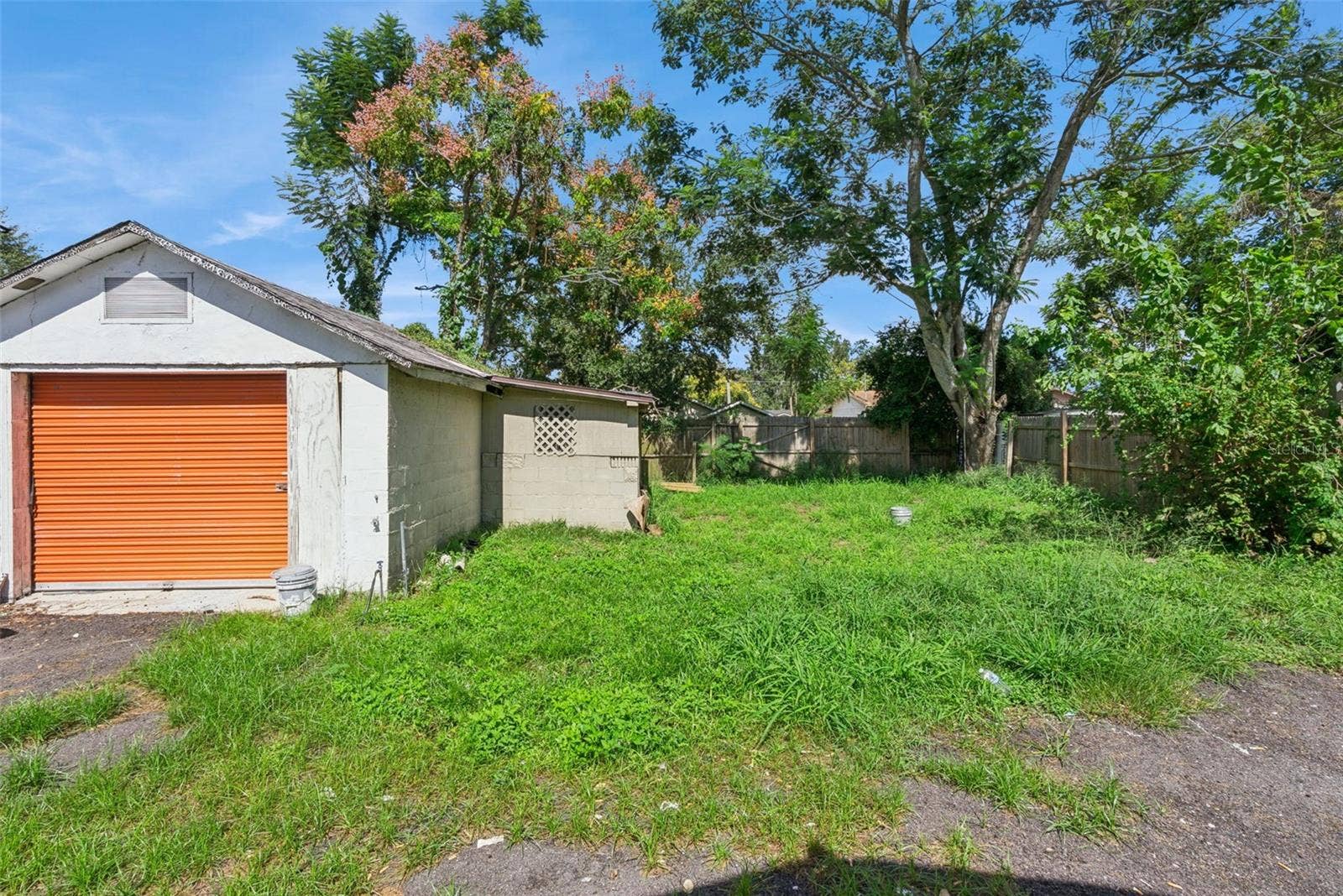 1307 W KALEY AVENUE, Orlando, FL 32805 1307 W KALEY AVENUE, Orlando, FL 32805