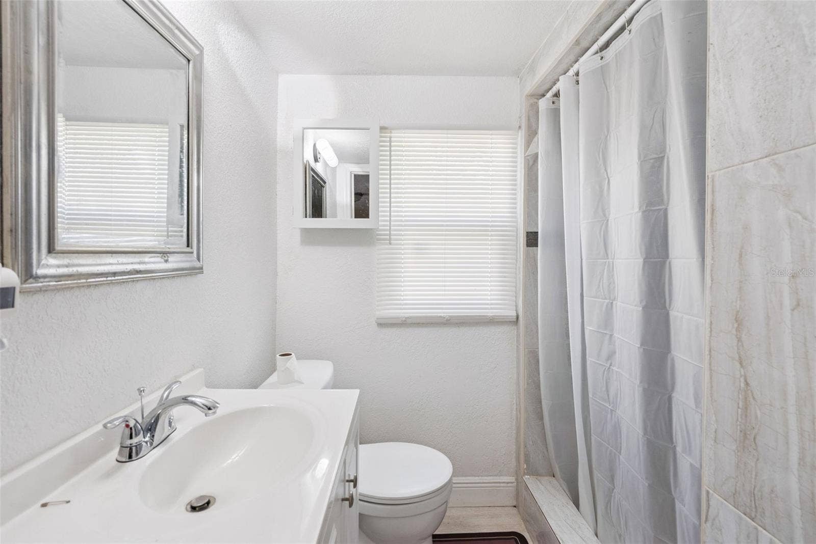 1307 W KALEY AVENUE, Orlando, FL 32805 1307 W KALEY AVENUE, Orlando, FL 32805